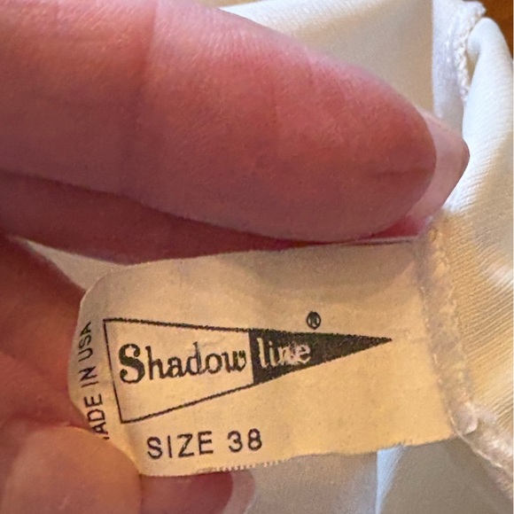 Elegant White Lace Camisole - Picture 7 of 7